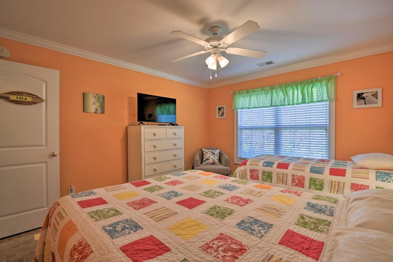 Charming Bermuda Bay Hideaway With Game Room! 默特尔比奇 外观 照片